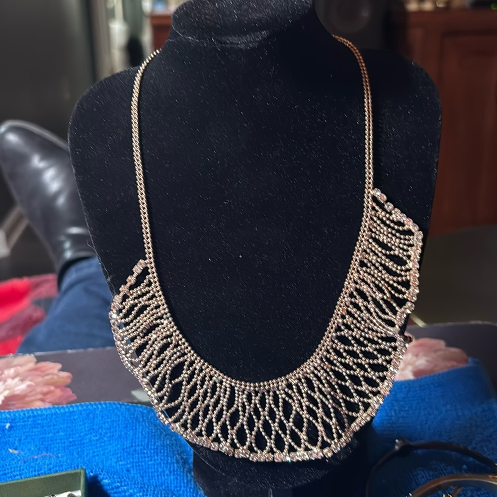 Beautiful, sparkly bib necklace